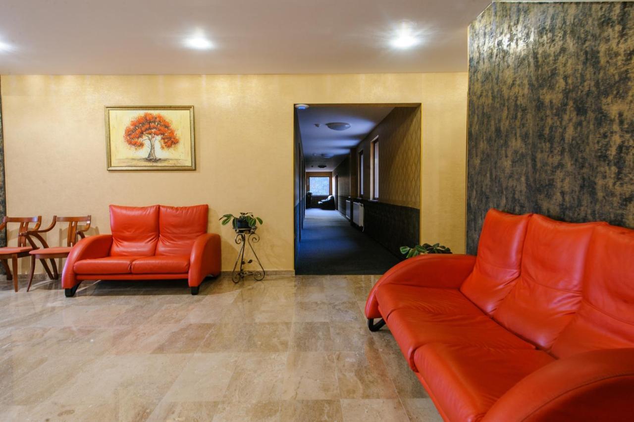 Hotel Пиргуля Miladinowzi Exteriér fotografie